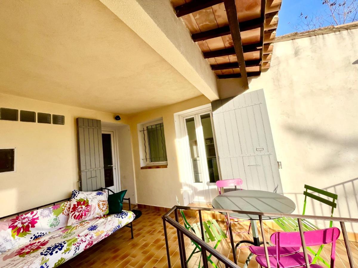 Maison De Village Mormoiron Exterior foto